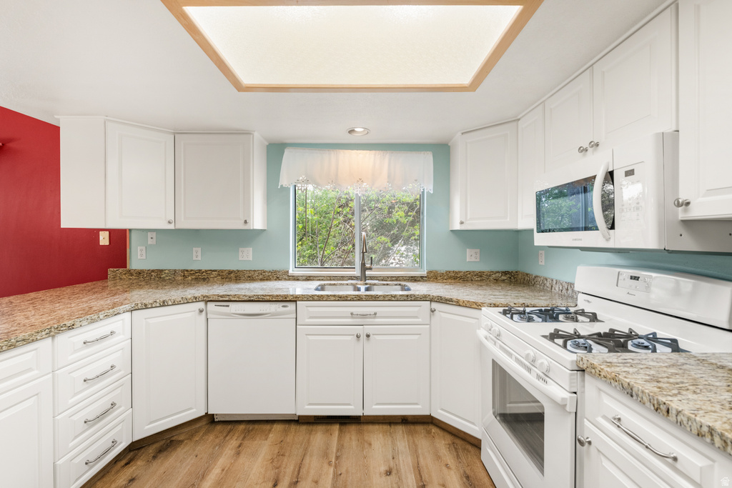 11831 S HIDDEN VALLEY CLUB DR Sandy, UT 84092