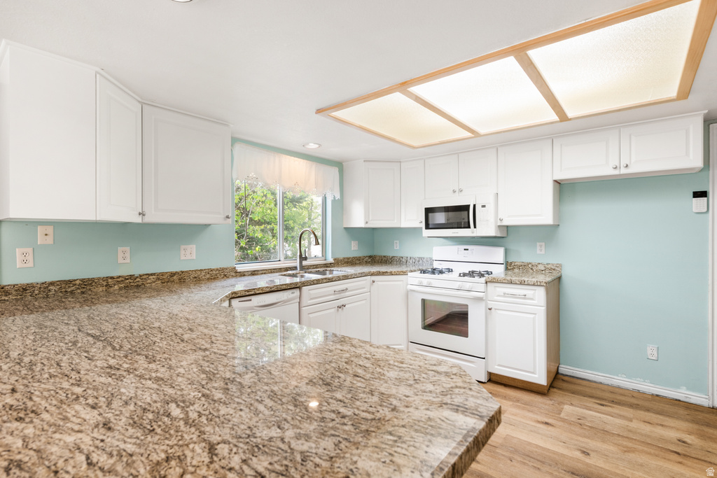 11831 S HIDDEN VALLEY CLUB DR Sandy, UT 84092