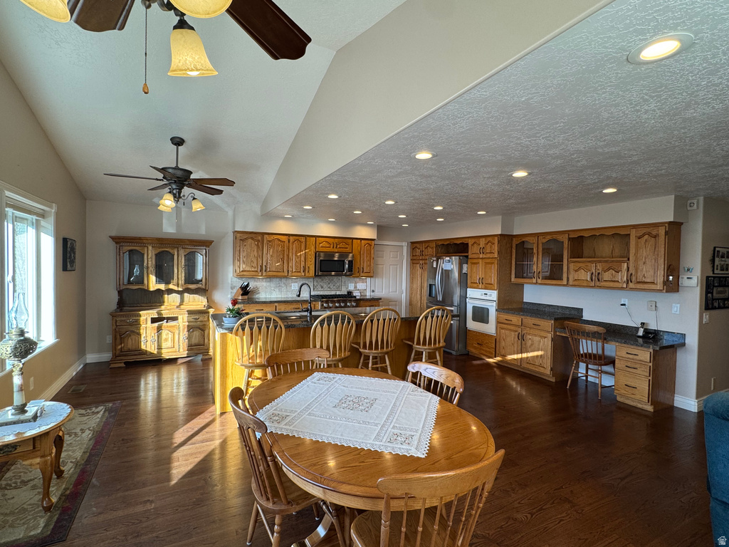 1959 N 150 E Centerville, UT 84014