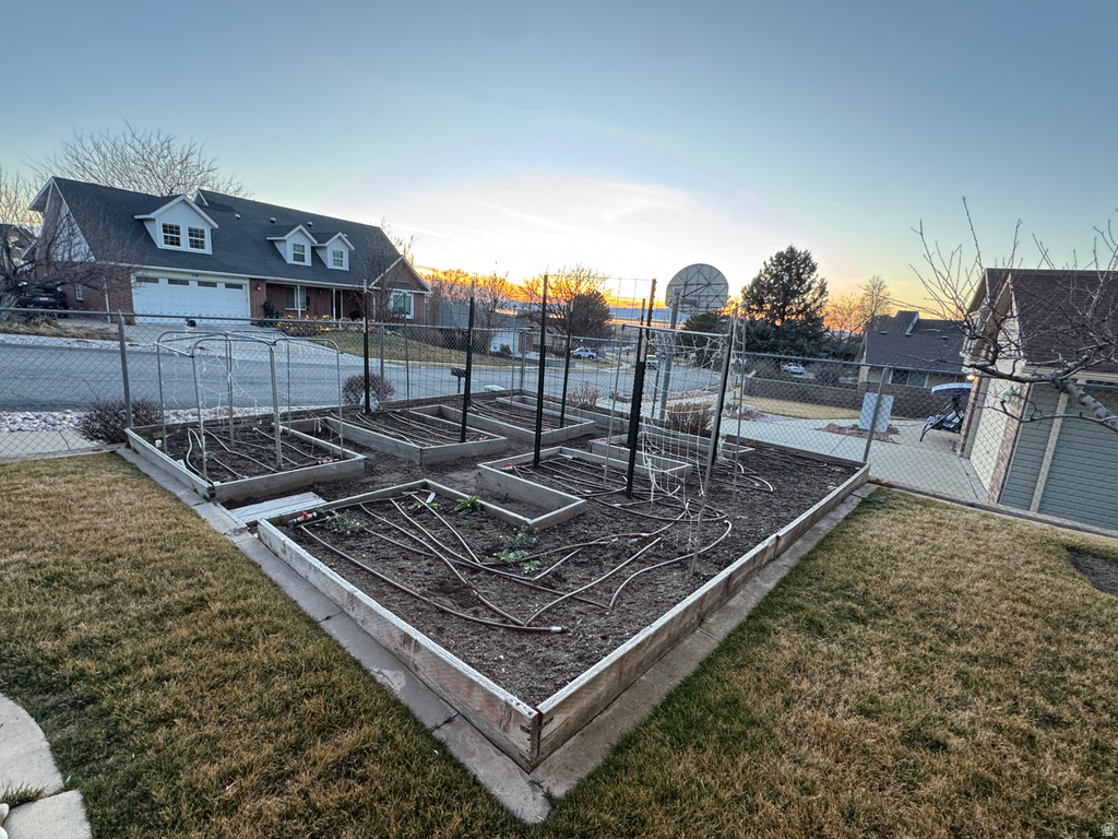 1959 N 150 E Centerville, UT 84014