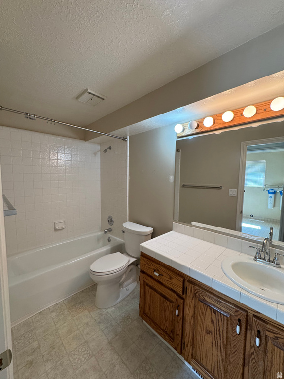 1959 N 150 E Centerville, UT 84014