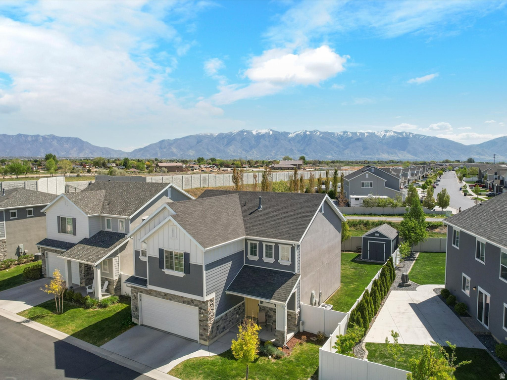 1512 W PARKVIEW DR Syracuse, UT 84075