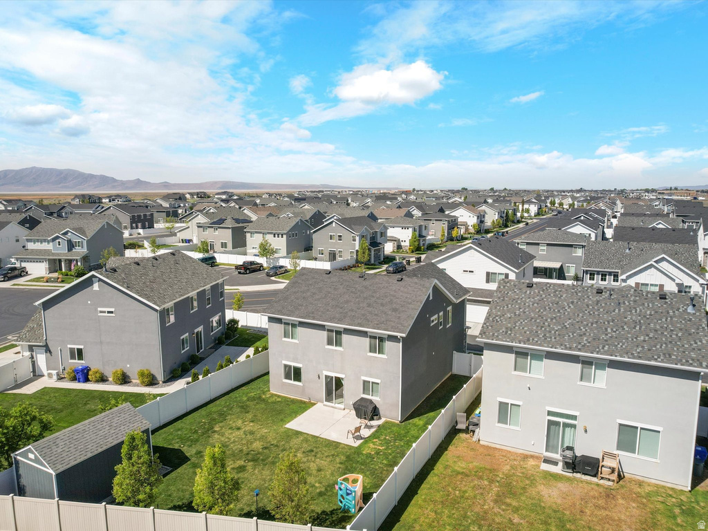 1512 W PARKVIEW DR Syracuse, UT 84075