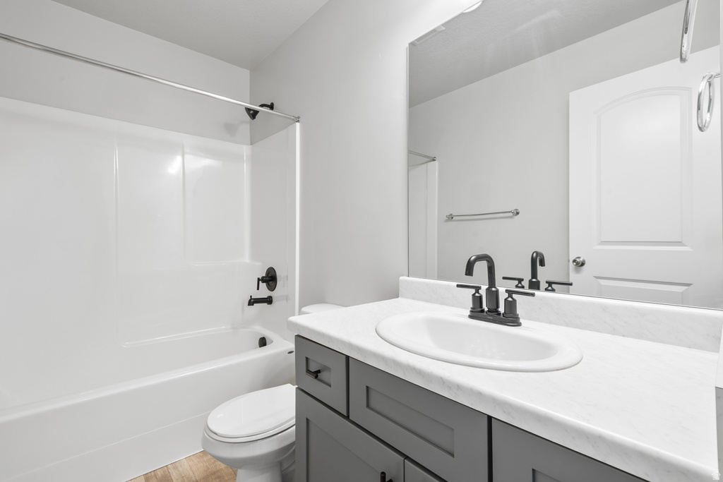 289 N EAGLEWOOD DR Saratoga Springs, UT 84045