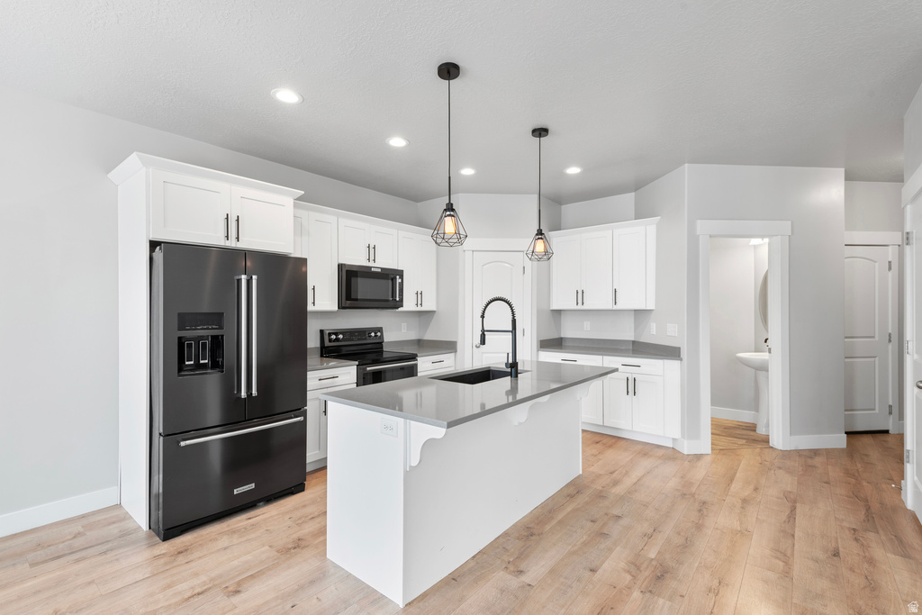 289 N EAGLEWOOD DR Saratoga Springs, UT 84045