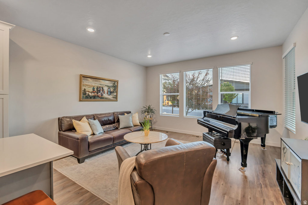 675 S MILLER AVE North Salt Lake, UT 84054