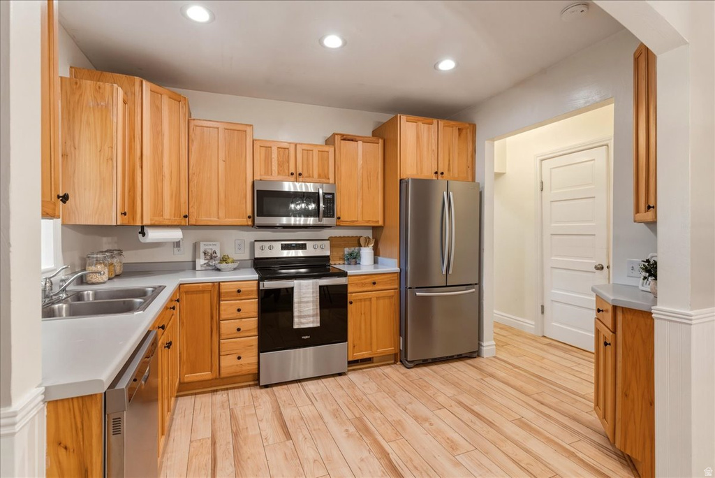 347 N 100 E Farmington, UT 84025