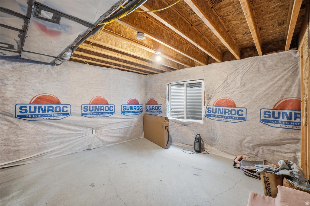 5488 W COPPER NEEDLE WAY South Jordan, UT 84009