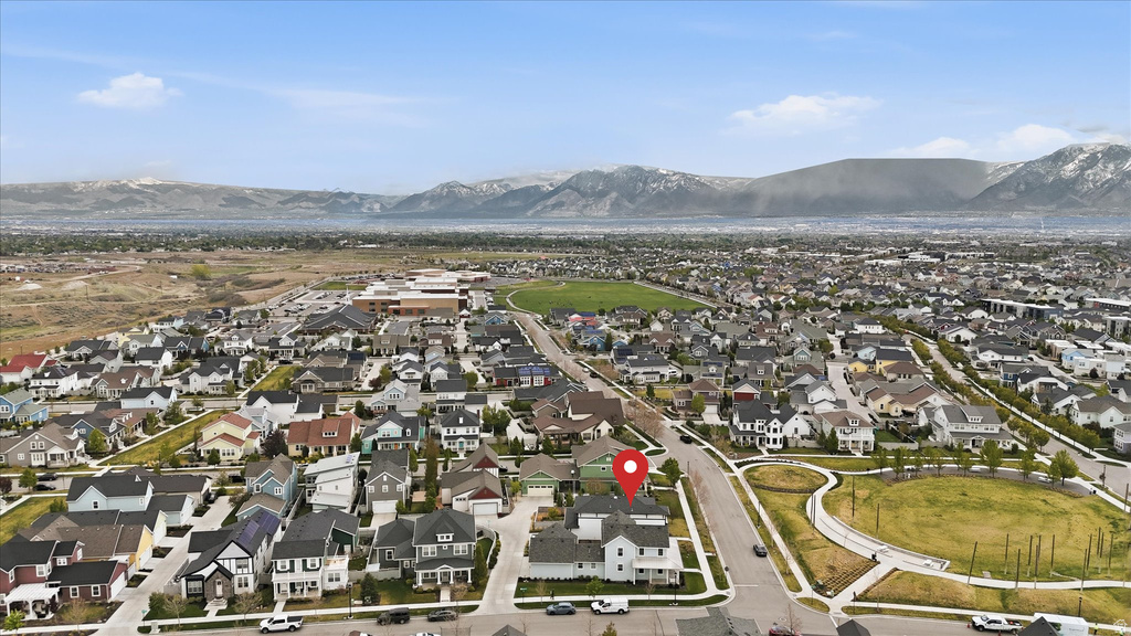 5488 W COPPER NEEDLE WAY South Jordan, UT 84009