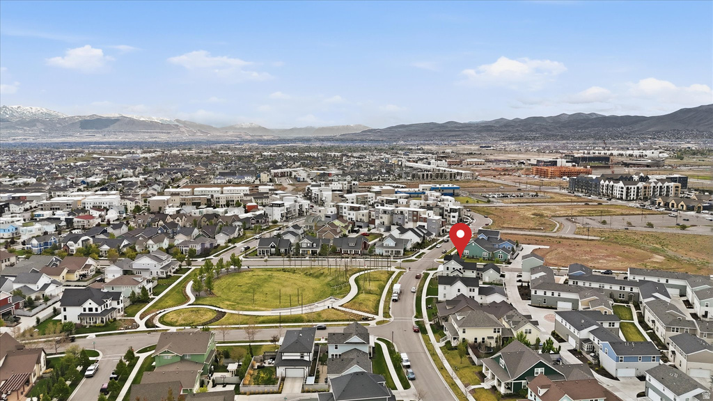 5488 W COPPER NEEDLE WAY South Jordan, UT 84009