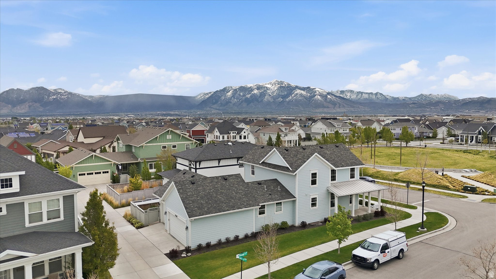 5488 W COPPER NEEDLE WAY South Jordan, UT 84009