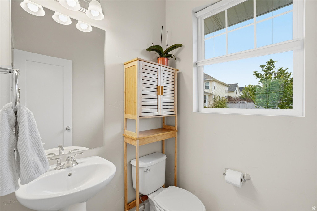 5488 W COPPER NEEDLE WAY South Jordan, UT 84009