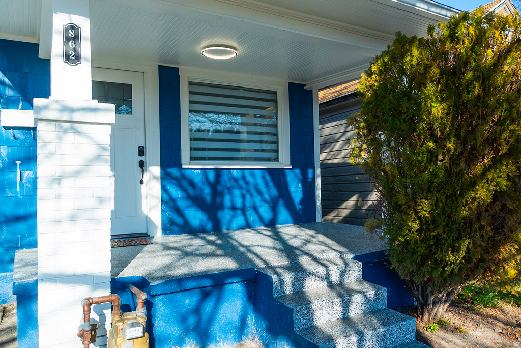 862 W PACIFIC AVE Salt Lake City, UT 84104