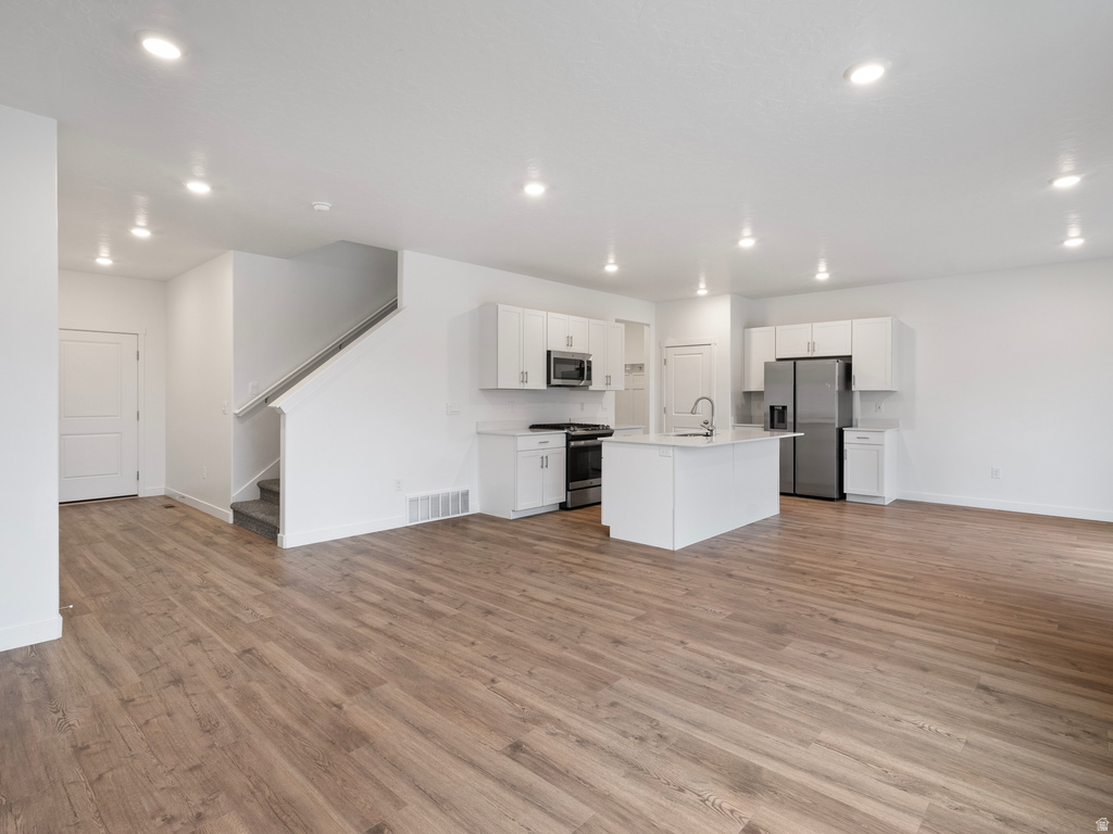 3935 W ROCK ISLAND AVE Lehi, UT 84043