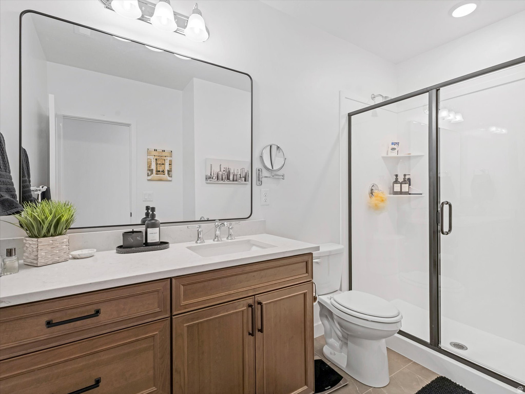 1223 E HOLLYHOCK WAY Layton, UT 84040