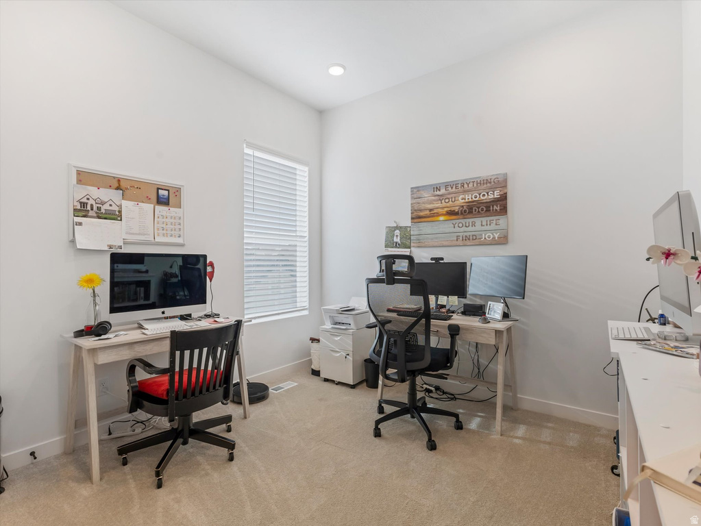 1223 E HOLLYHOCK WAY Layton, UT 84040