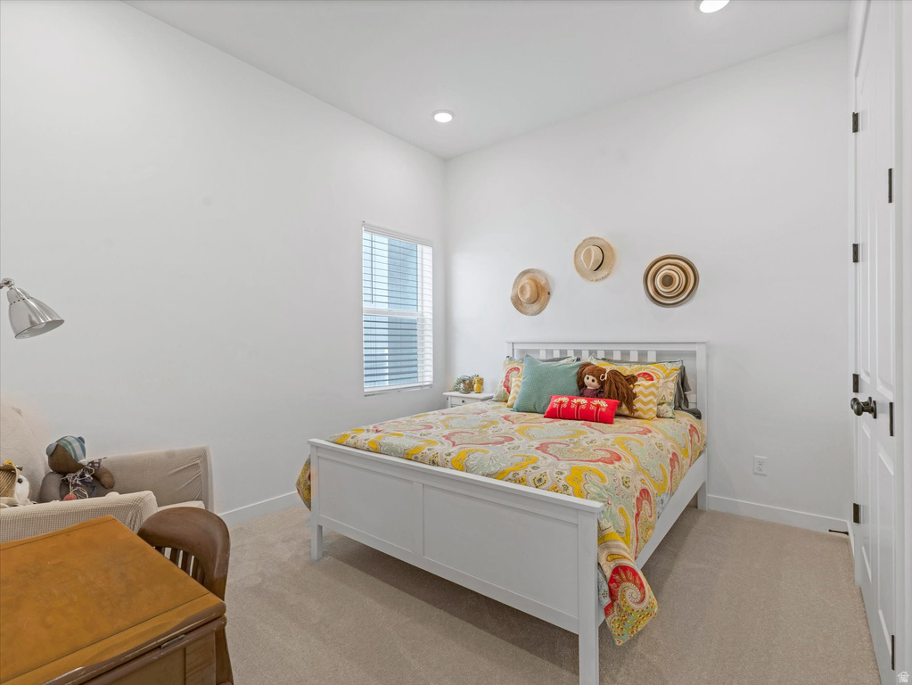 1223 E HOLLYHOCK WAY Layton, UT 84040