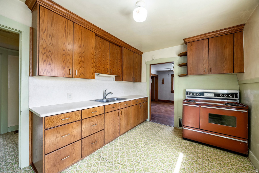 616 E BROWNING AVE Salt Lake City, UT 84105