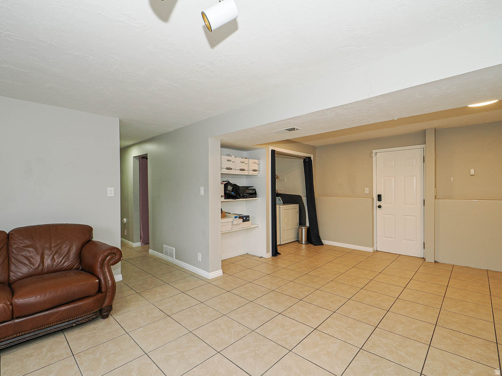 361 E 10450 S Sandy, UT 84070