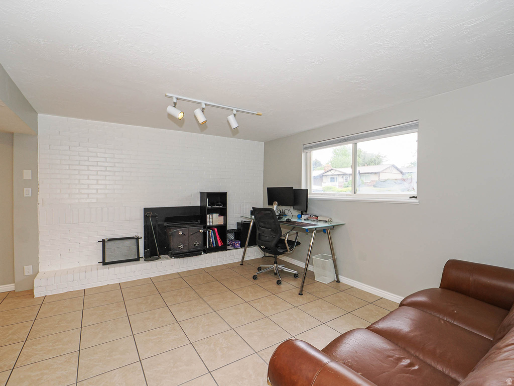 361 E 10450 S Sandy, UT 84070