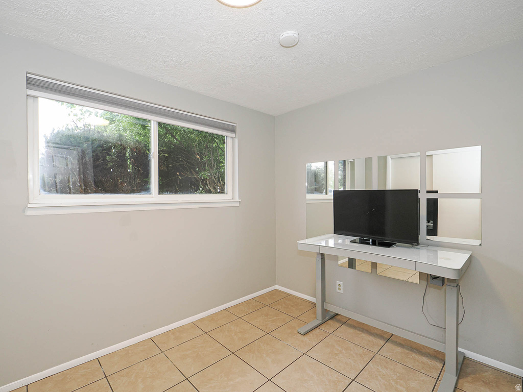 361 E 10450 S Sandy, UT 84070