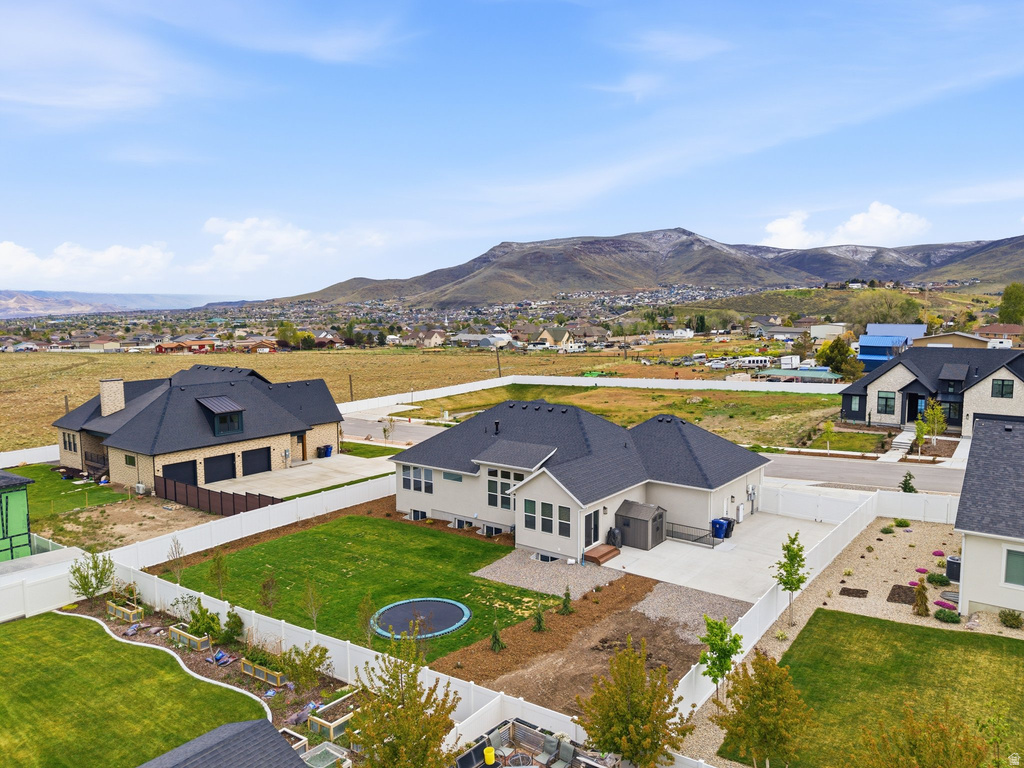 7236 W HALLS CROSSING DR Herriman, UT 84096