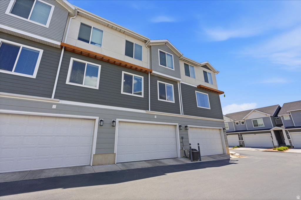 1513 S 630 W Orem, UT 84058