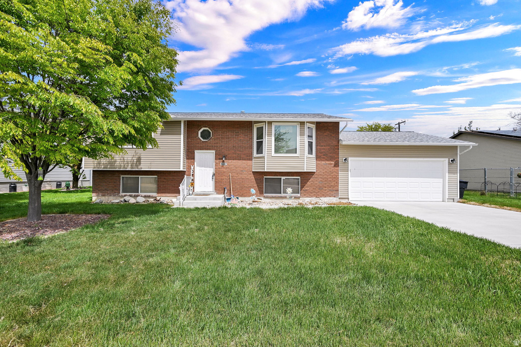 1890 W 2400 S Syracuse, UT 84075