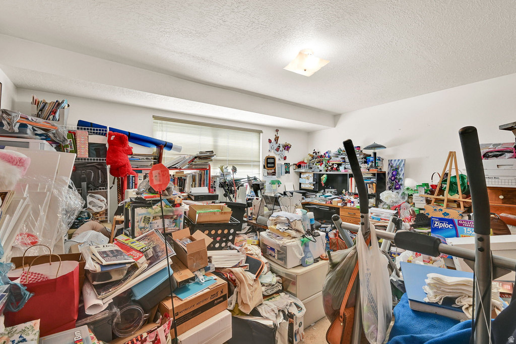 1890 W 2400 S Syracuse, UT 84075