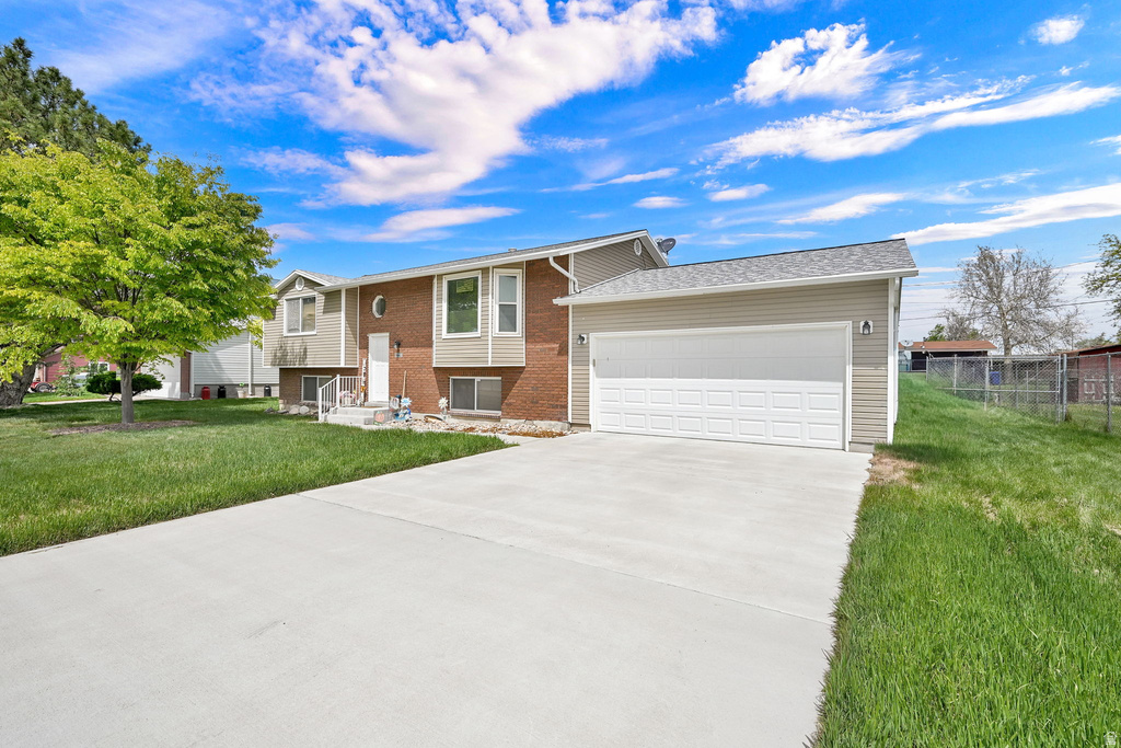 1890 W 2400 S Syracuse, UT 84075