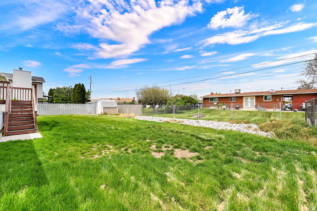 1890 W 2400 S Syracuse, UT 84075