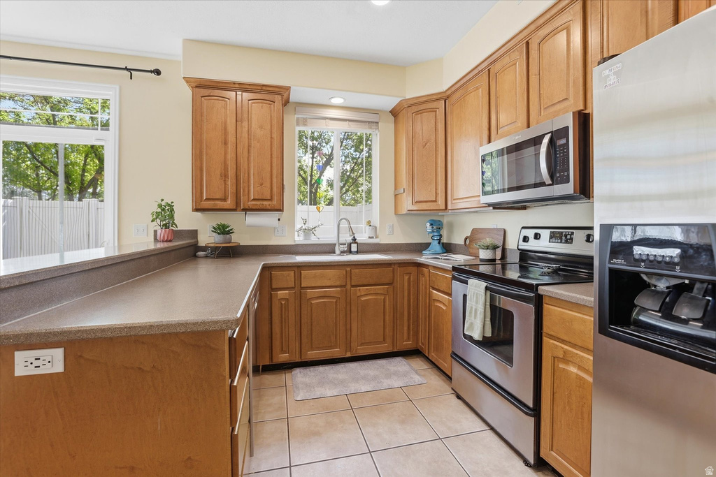 419 N KENT DR North Salt Lake, UT 84054