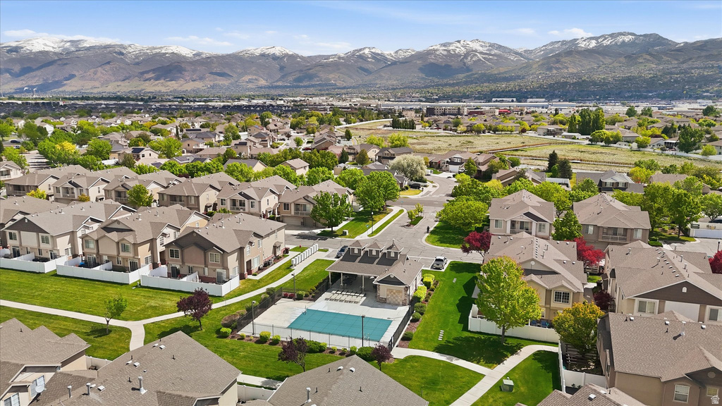 419 N KENT DR North Salt Lake, UT 84054