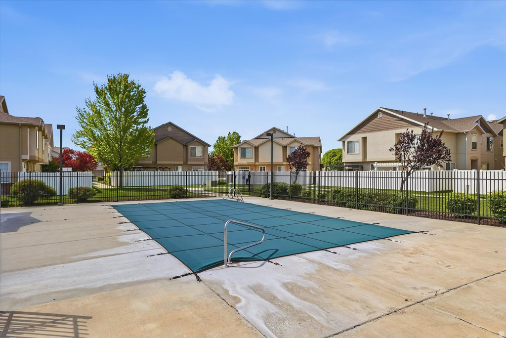 419 N KENT DR North Salt Lake, UT 84054