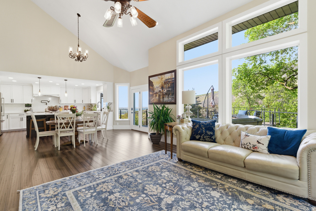 3311 COVE CIR Layton, UT 84040