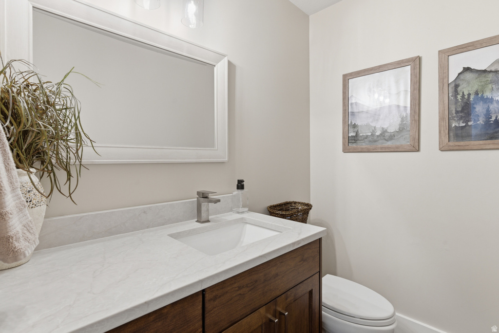 3311 COVE CIR Layton, UT 84040