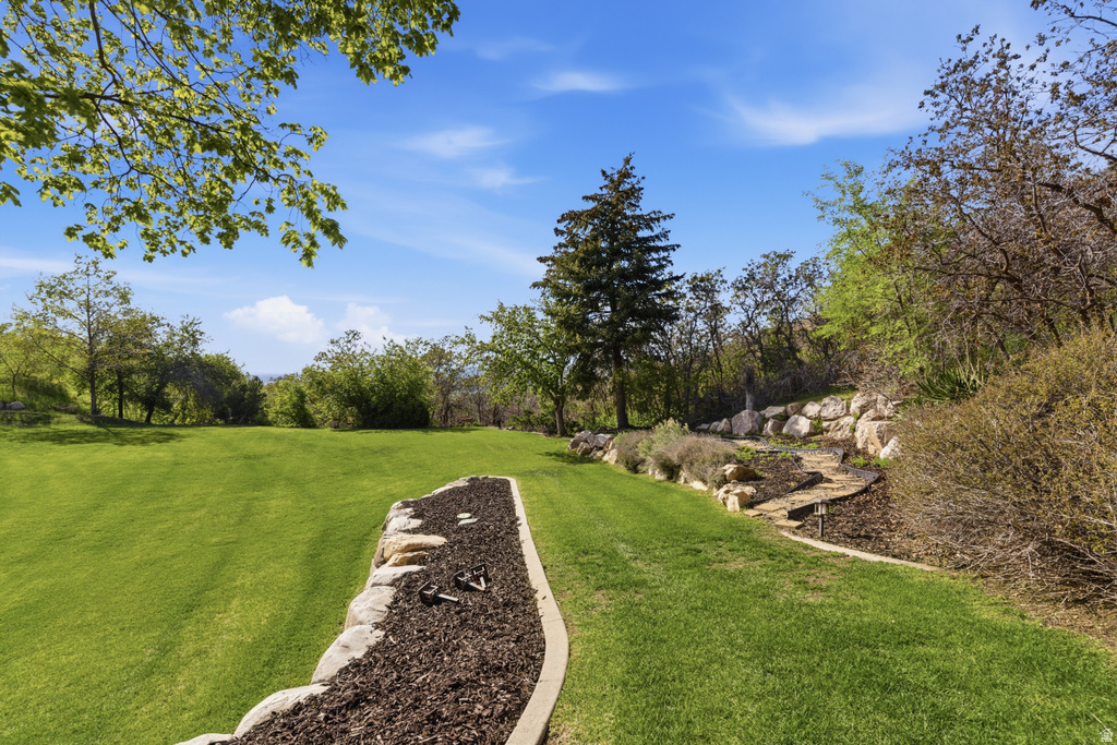 3311 COVE CIR Layton, UT 84040