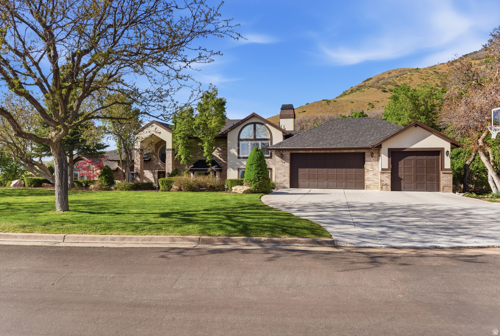 3311 COVE CIR Layton, UT 84040