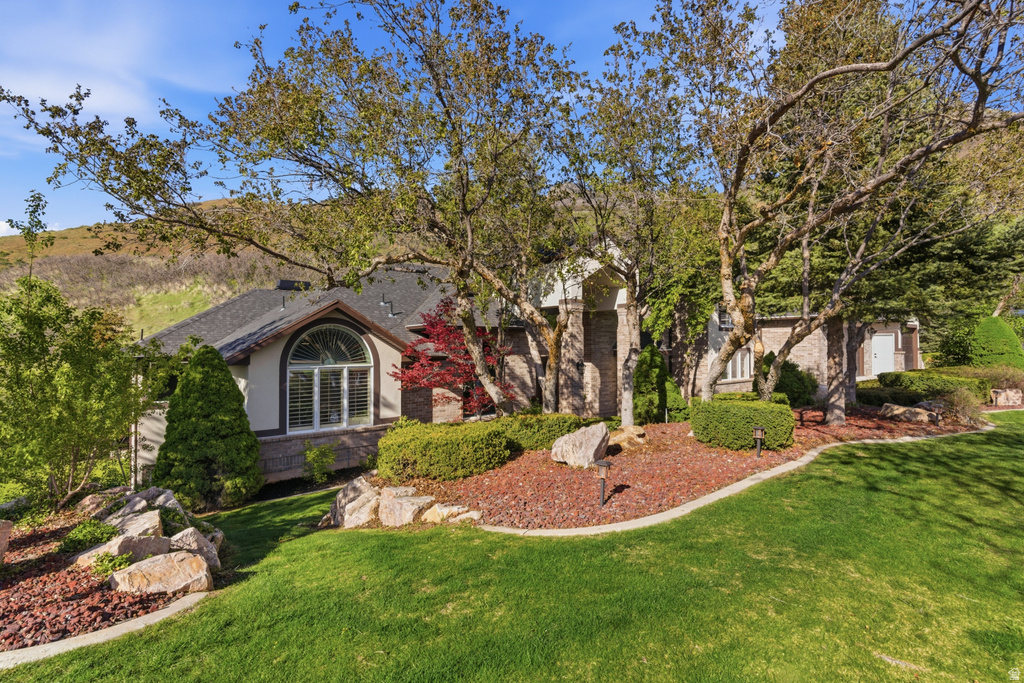 3311 COVE CIR Layton, UT 84040