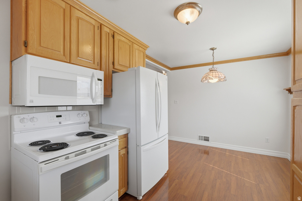 8137 S ROOSEVELT ST Midvale, UT 84047