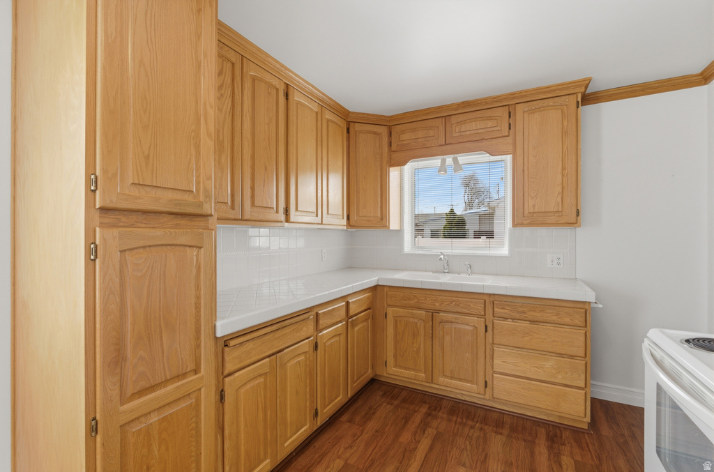 8137 S ROOSEVELT ST Midvale, UT 84047