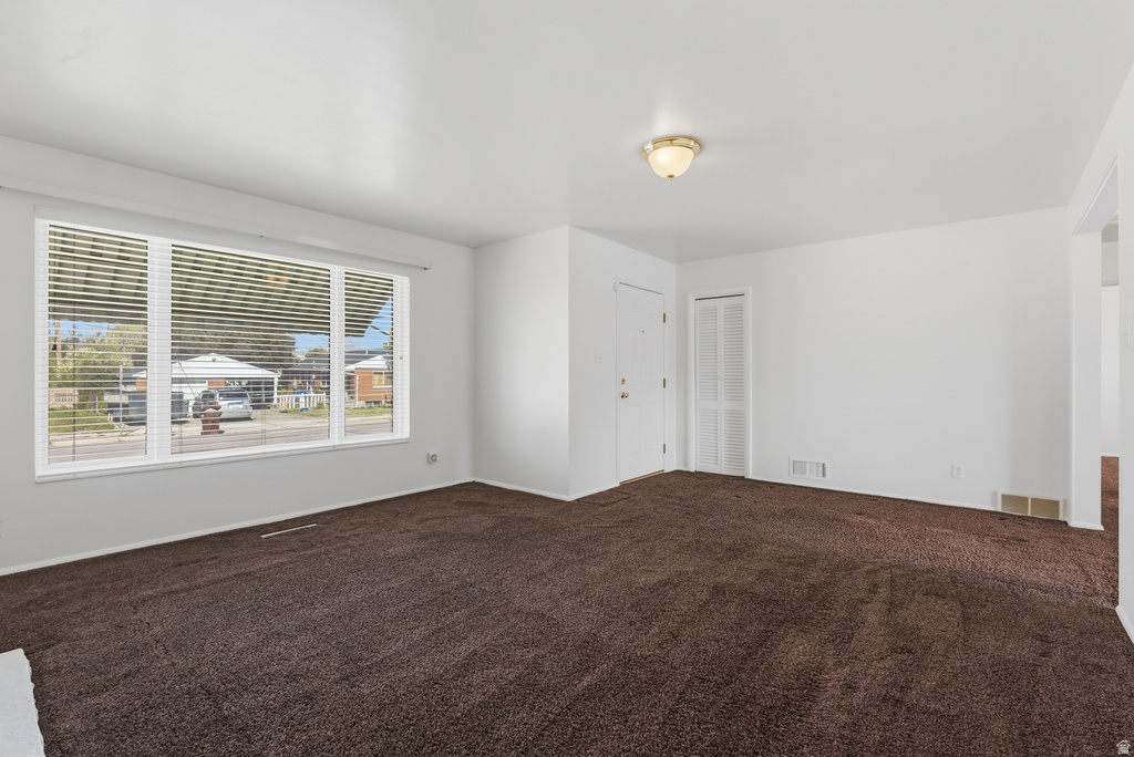 8137 S ROOSEVELT ST Midvale, UT 84047