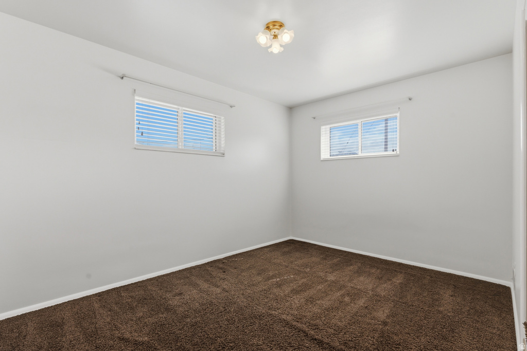 8137 S ROOSEVELT ST Midvale, UT 84047