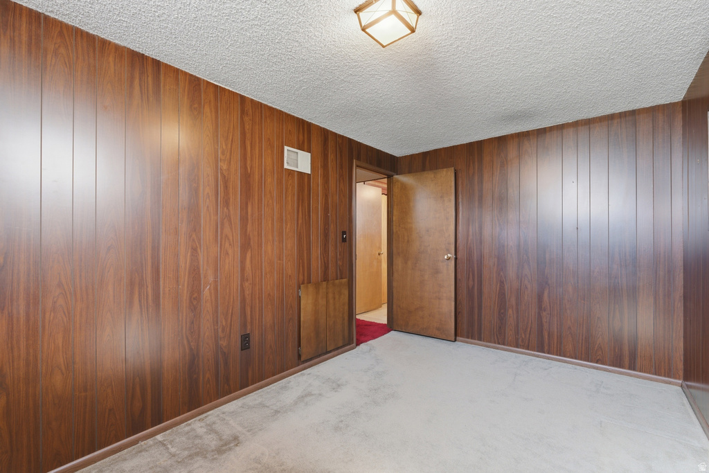 8137 S ROOSEVELT ST Midvale, UT 84047