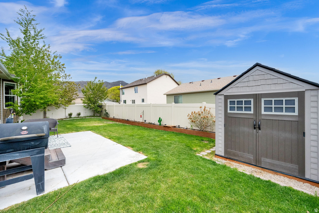 2442 E HITCHING POST DR Eagle Mountain, UT 84005