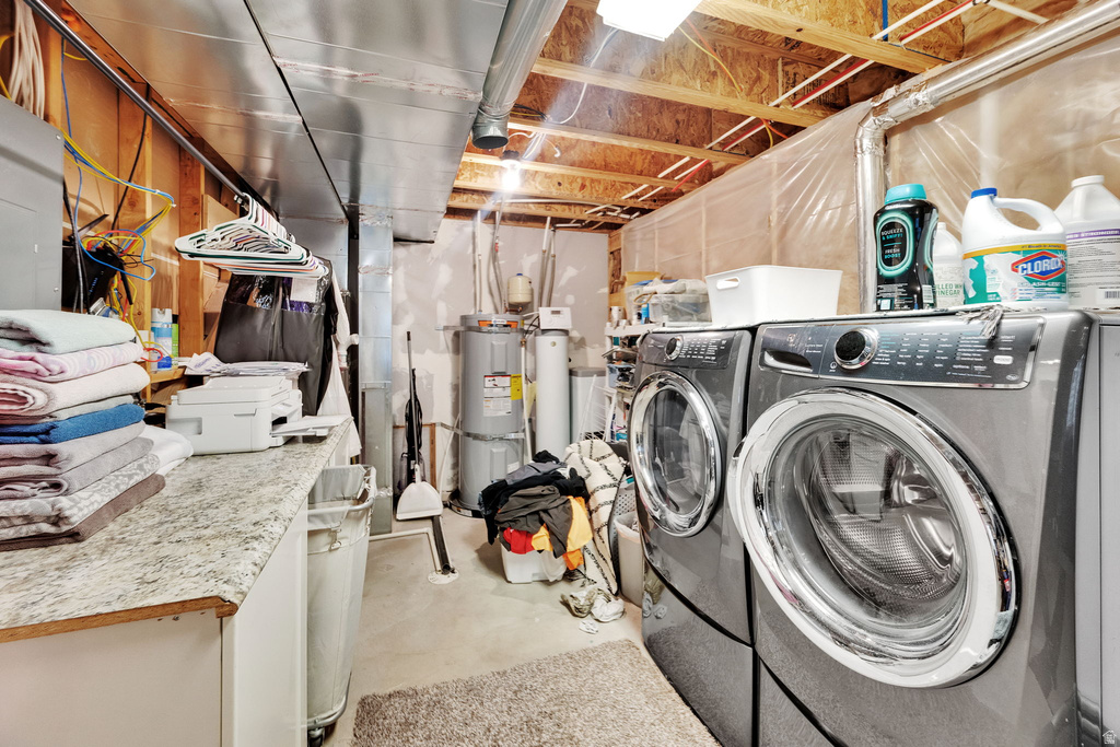 2442 E HITCHING POST DR Eagle Mountain, UT 84005