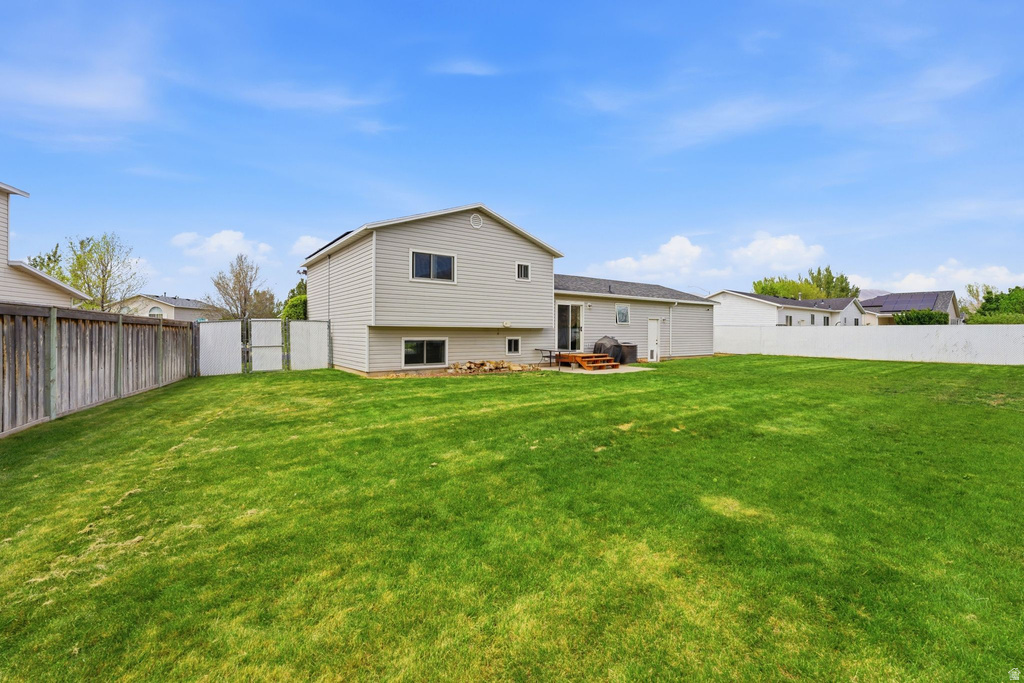 1649 S SPANISH RIDGE DR Spanish Fork, UT 84660