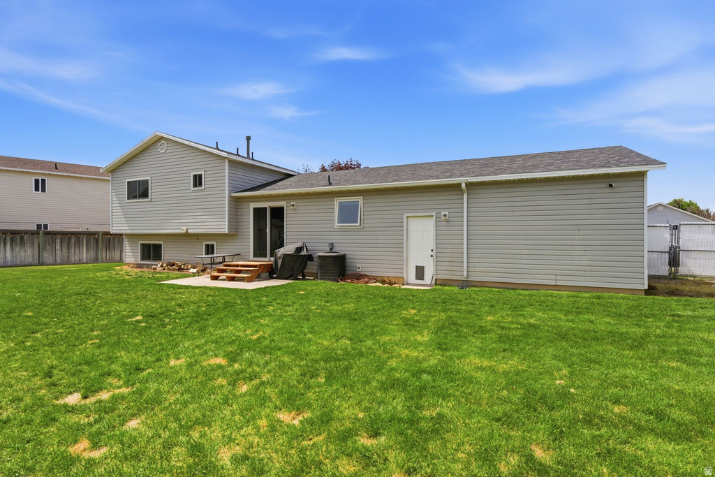 1649 S SPANISH RIDGE DR Spanish Fork, UT 84660