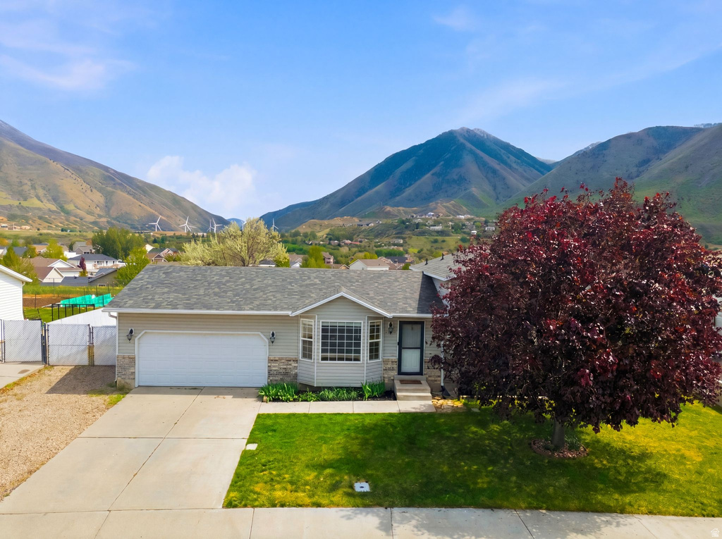 1649 S SPANISH RIDGE DR Spanish Fork, UT 84660