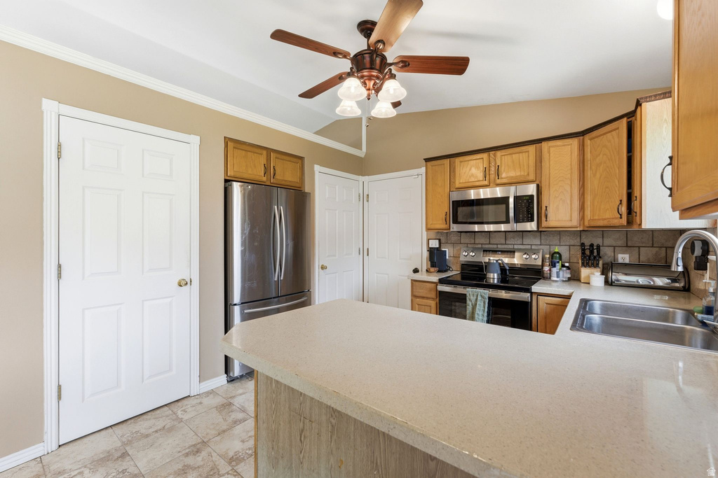 1649 S SPANISH RIDGE DR Spanish Fork, UT 84660